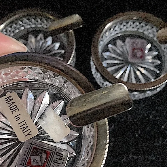 Antique French style crystal ashtray set (3) with hand (cigarette holder) & trim - Picture 9 of 15